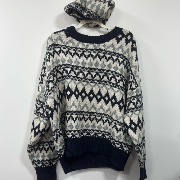 Favourite daughter sweater with hat, blue gray Fairisle - Picture 1 of 3